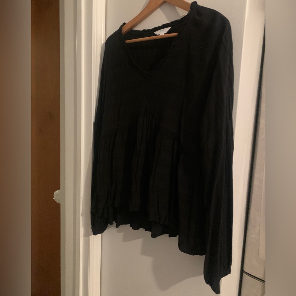 Textured black long sleeve blouse; Time and Tru; size XL